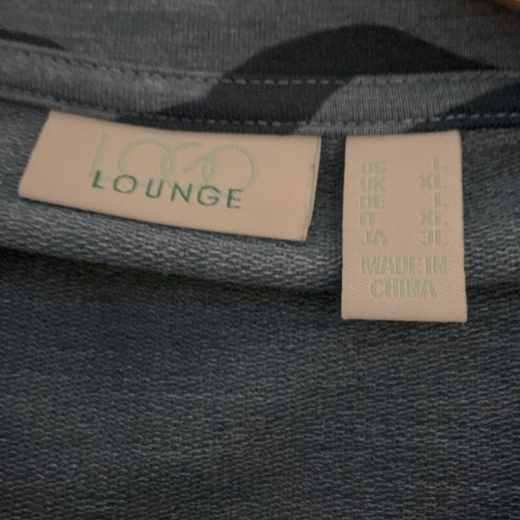 LOGO QVC Lounge by Lori Goldstein French Terry Zebra Top with Lace Hem - Picture 4 of 9